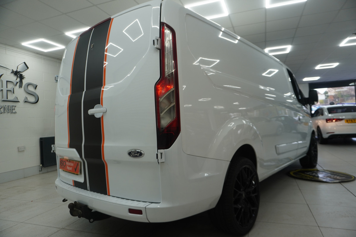 2017 (SEPT) FORD TRANSIT CUSTOM 2.0 TDCi EcoBlue 130PS