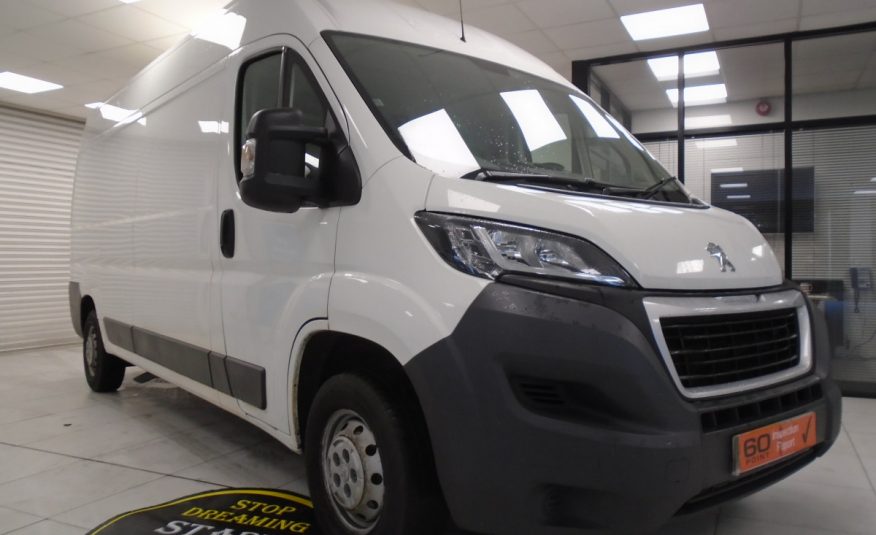 2018 (MAY) PEUGEOT BOXER 335 PRO 2.0 BlueHDi L3H2 SAT NAV — ONLY 77,000 MILES — NO VAT