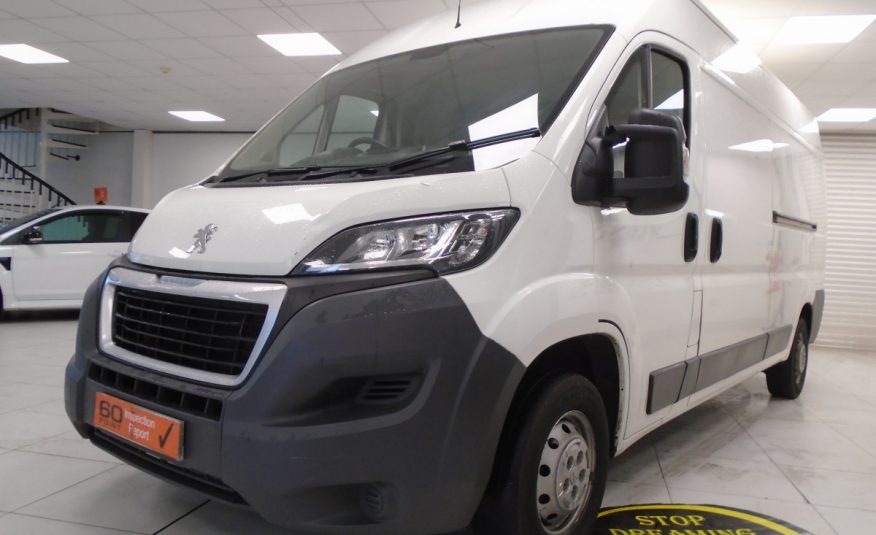2018 (MAY) PEUGEOT BOXER 335 PRO 2.0 BlueHDi L3H2 SAT NAV — ONLY 77,000 MILES — NO VAT