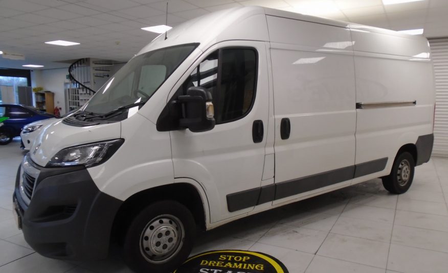 2018 (MAY) PEUGEOT BOXER 335 PRO 2.0 BlueHDi L3H2 SAT NAV — ONLY 77,000 MILES — NO VAT
