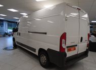2018 (MAY) PEUGEOT BOXER 335 PRO 2.0 BlueHDi L3H2 SAT NAV — ONLY 77,000 MILES — NO VAT