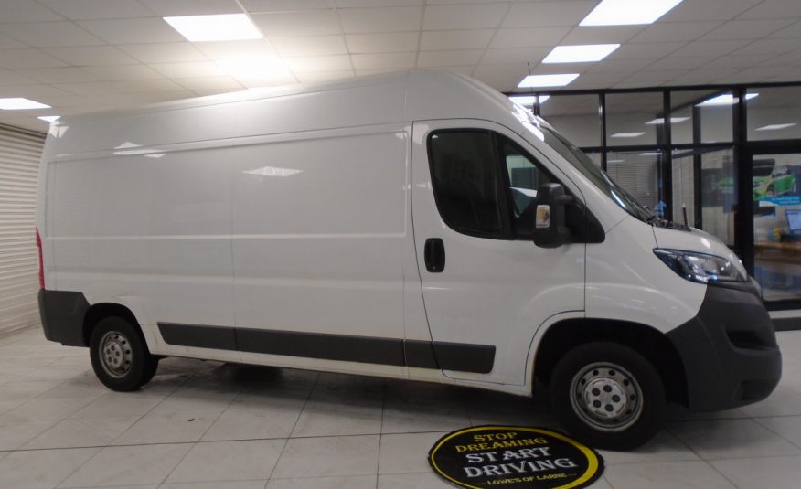 2018 (MAY) PEUGEOT BOXER 335 PRO 2.0 BlueHDi L3H2 SAT NAV — ONLY 77,000 MILES — NO VAT