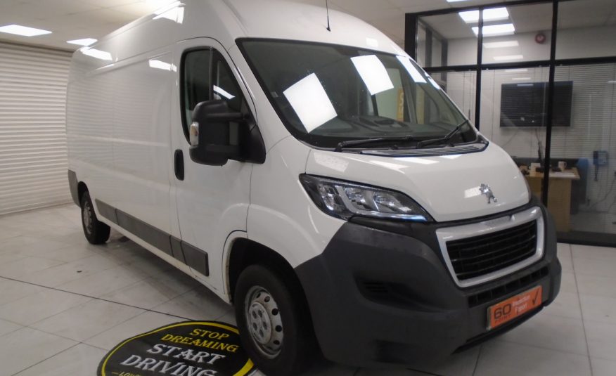 2018 (MAY) PEUGEOT BOXER 335 PRO 2.0 BlueHDi L3H2 SAT NAV — ONLY 77,000 MILES — NO VAT
