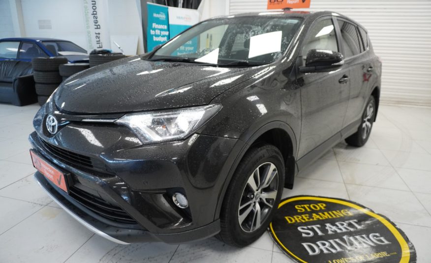 2016 (NOV) TOYOTA RAV4 2.0 D-4D BUSINESS EDITION TSS NAV with ONLY 90K