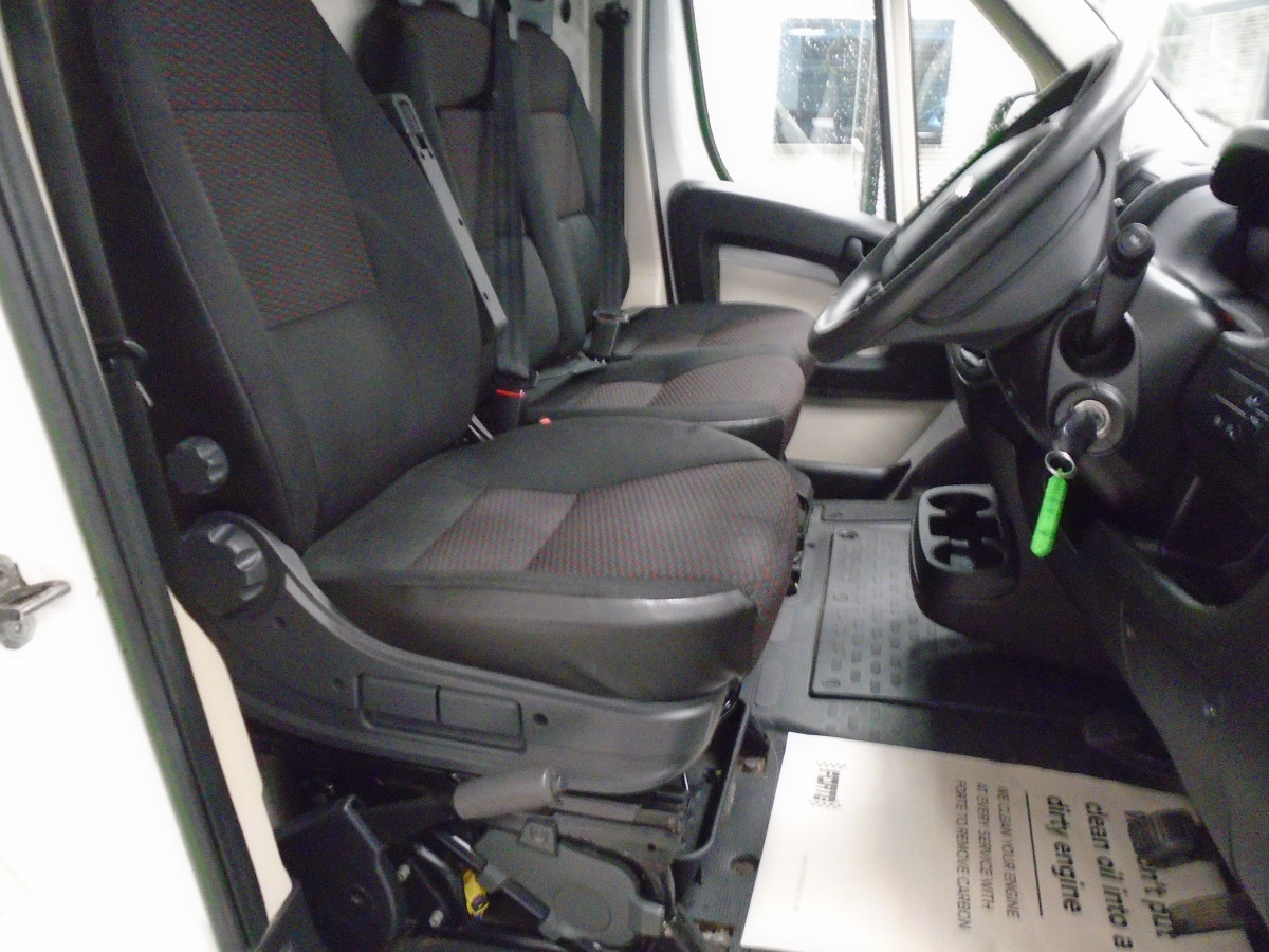 2018 (JUNE) PEUGEOT BOXER 335 PRO 2.0 BlueHDi L3H2 — NO VAT