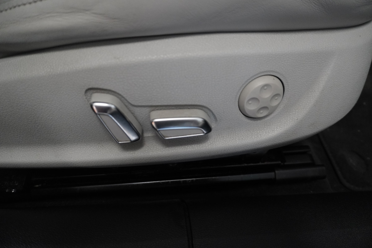 2014 (OCT) AUDI A7 3.0 TDi S LINE QUATTRO 272BHP AUTO — STUNNING A7