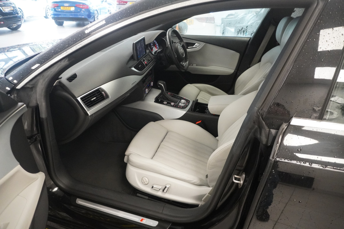 2014 (OCT) AUDI A7 3.0 TDi S LINE QUATTRO 272BHP AUTO — STUNNING A7