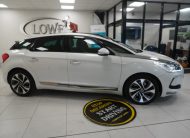 2015 CITROEN DS5 2.0 HDi DSTYLE in WHITE with BLACK LEATHER, PANORAMIC ROOF, SAT NAV