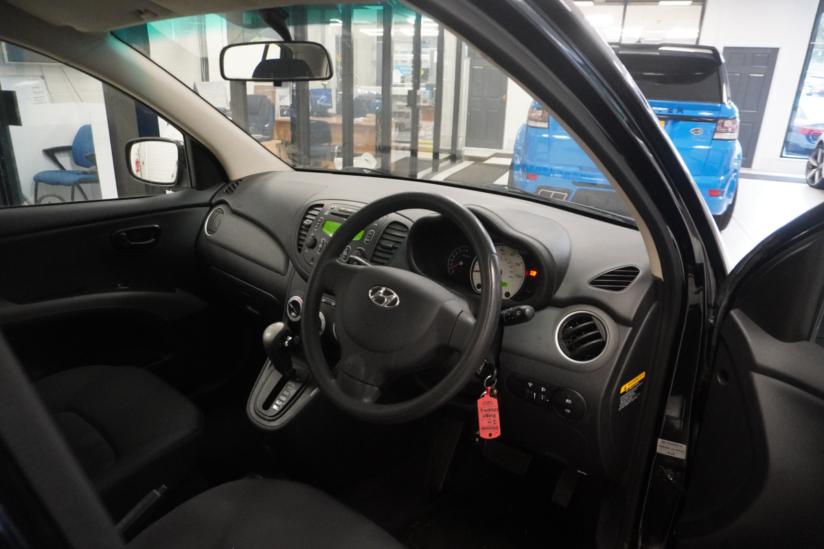 2010 (MAY) HYUNDAI i10 1.2 CONFORT 5 DOOR AUTOMATIC with ONLY 62K — GREAT FIRST CAR LOW INSURANCE