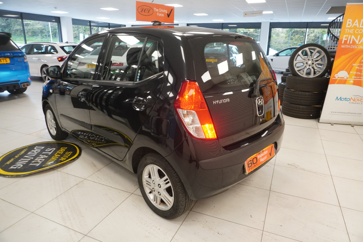2010 (MAY) HYUNDAI i10 1.2 CONFORT 5 DOOR AUTOMATIC with ONLY 62K — GREAT FIRST CAR LOW INSURANCE