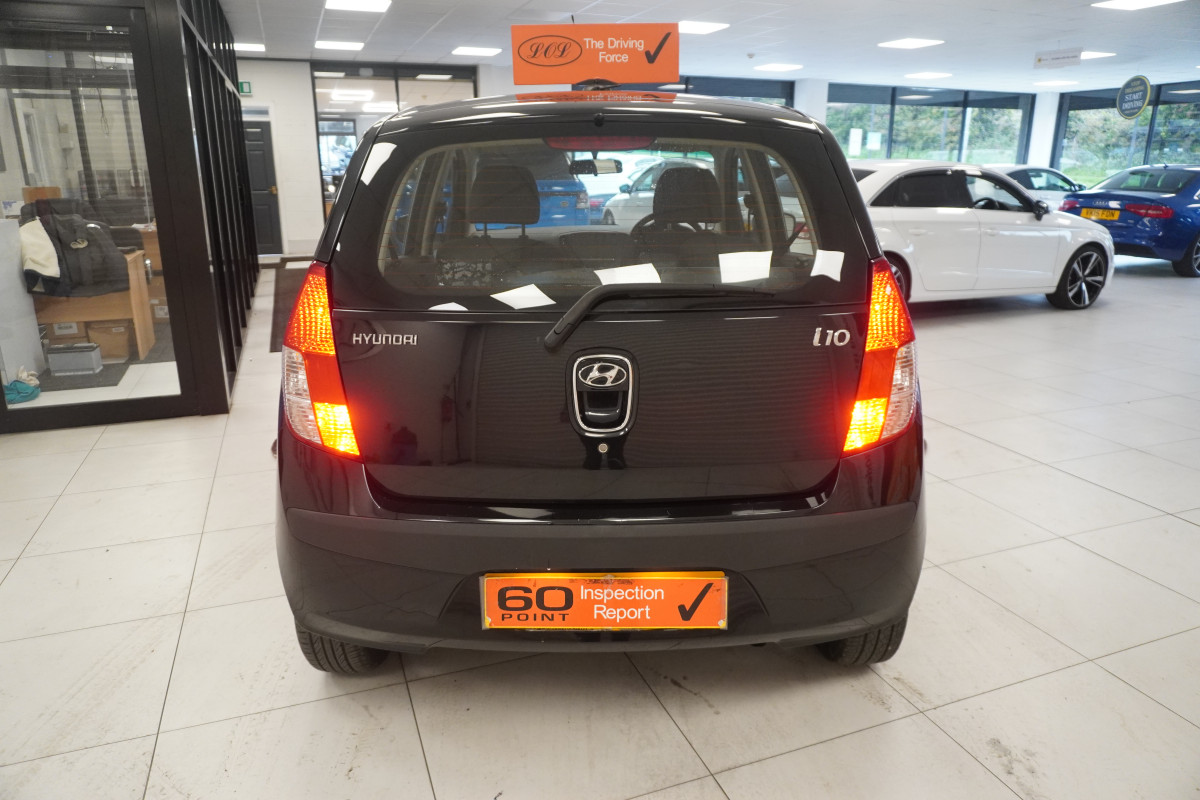 2010 (MAY) HYUNDAI i10 1.2 CONFORT 5 DOOR AUTOMATIC with ONLY 62K — GREAT FIRST CAR LOW INSURANCE