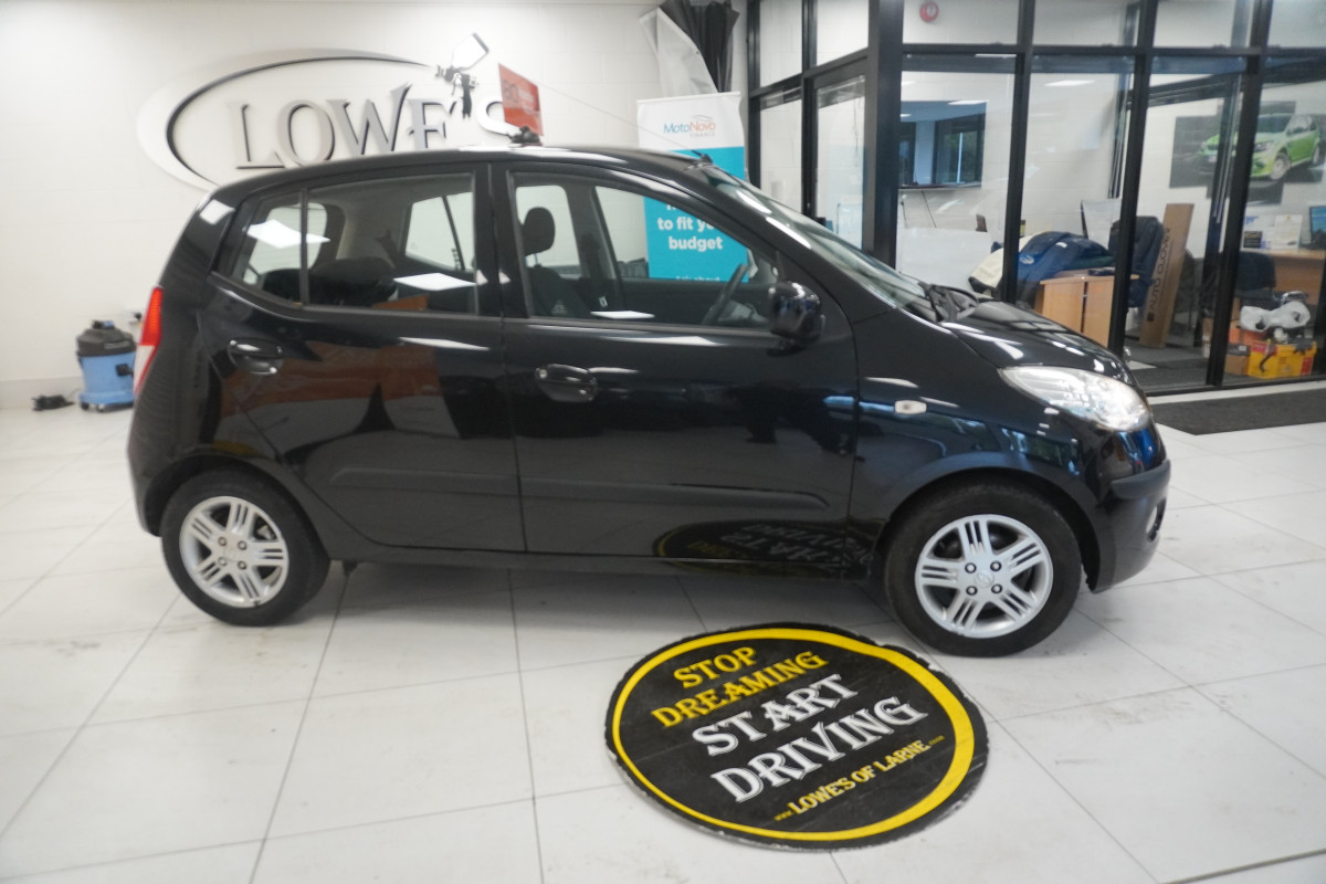 2010 (MAY) HYUNDAI i10 1.2 CONFORT 5 DOOR AUTOMATIC with ONLY 62K — GREAT FIRST CAR LOW INSURANCE