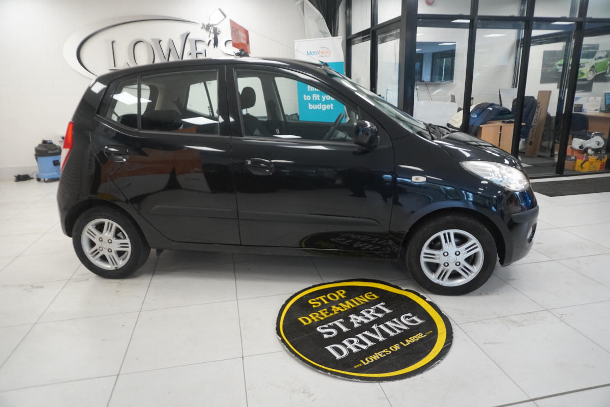 2010 (MAY) HYUNDAI i10 1.2 CONFORT 5 DOOR AUTOMATIC with ONLY 62K — GREAT FIRST CAR LOW INSURANCE