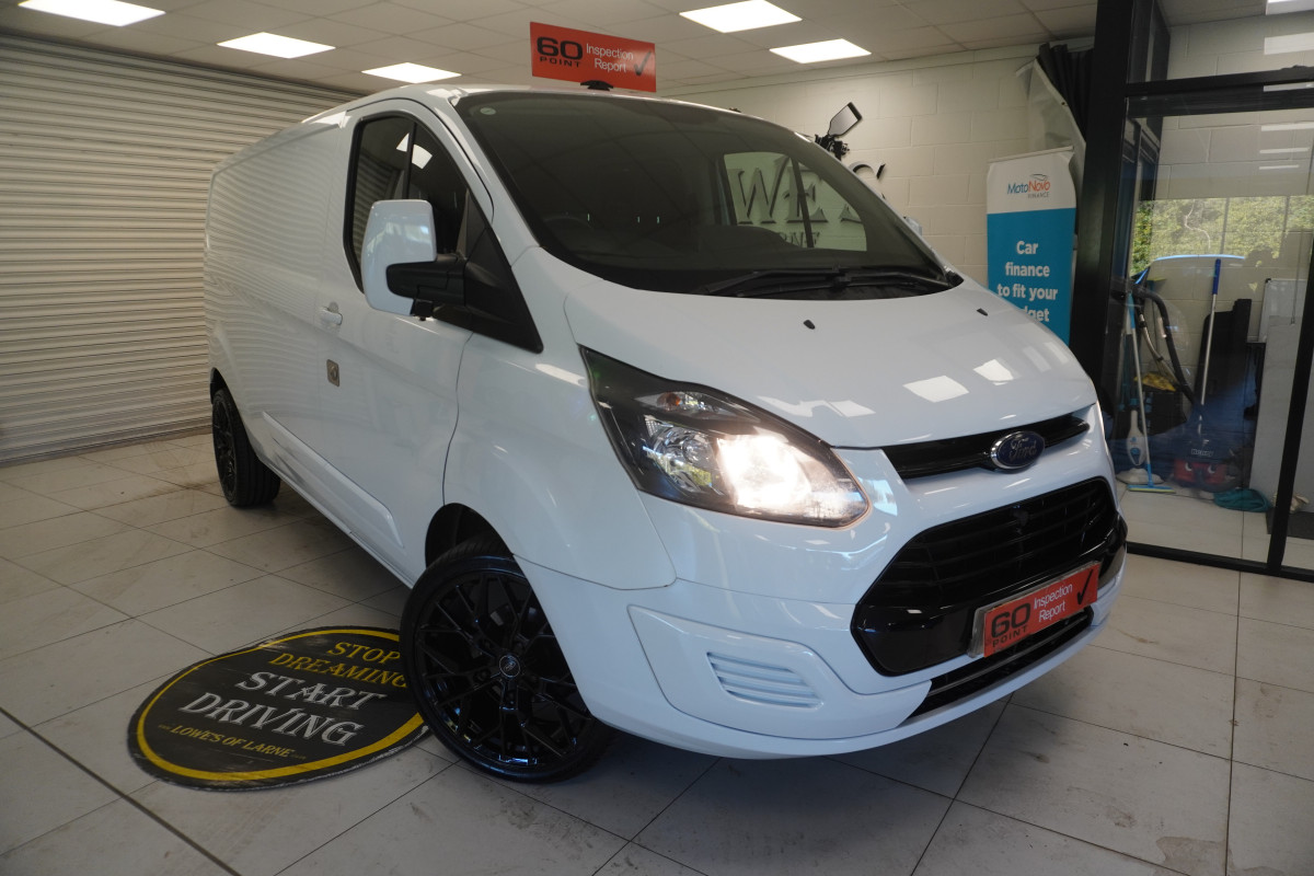 2017 (SEPT) FORD TRANSIT CUSTOM 2.0 TDCi EcoBlue 130PS — NO VAT