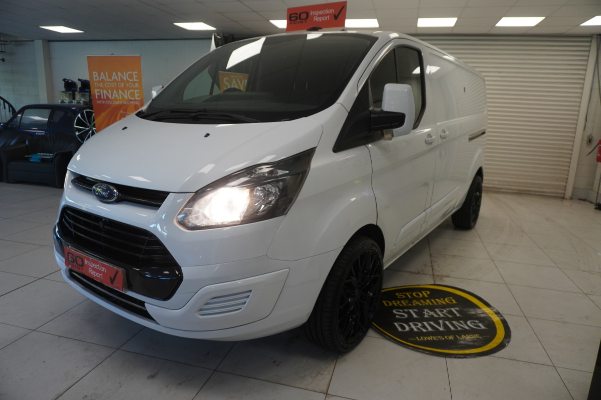 2017 (SEPT) FORD TRANSIT CUSTOM 2.0 TDCi EcoBlue 130PS — NO VAT