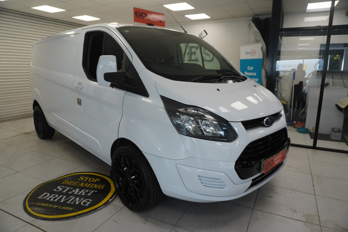 2017 (SEPT) FORD TRANSIT CUSTOM 2.0 TDCi EcoBlue 130PS — NO VAT