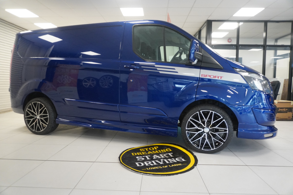 2018 FORD TRANSIT CUSTOM 2.0 TDCi 290 FULLY BODY KITTED ONLY 67K — ***JUST STUNNING*** — NO VAT