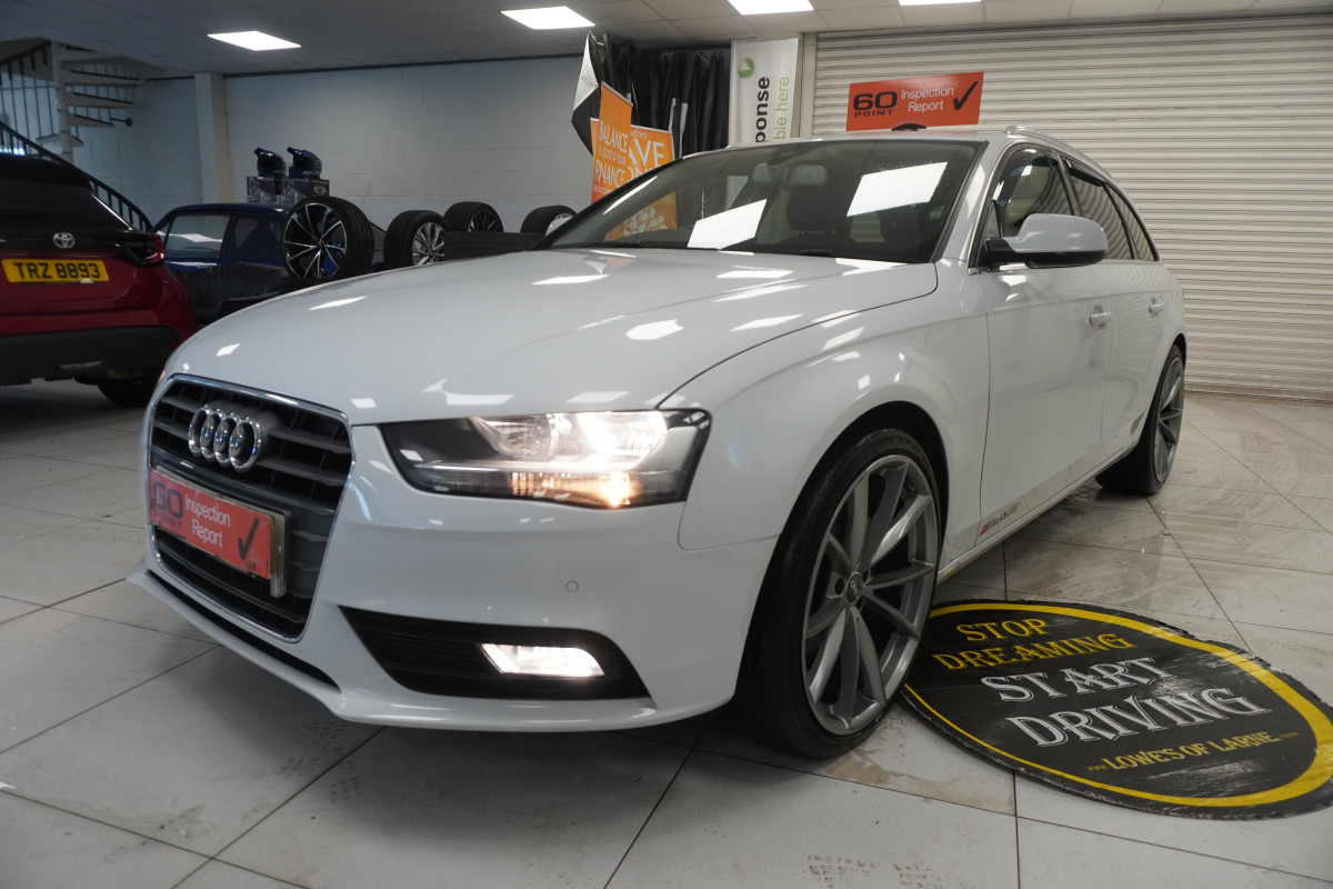 2015 AUDI A4 2.0 TDi SE ULTRA TECHNIK ESTATE with BLACK LEATHER & 20″ ALLOYS