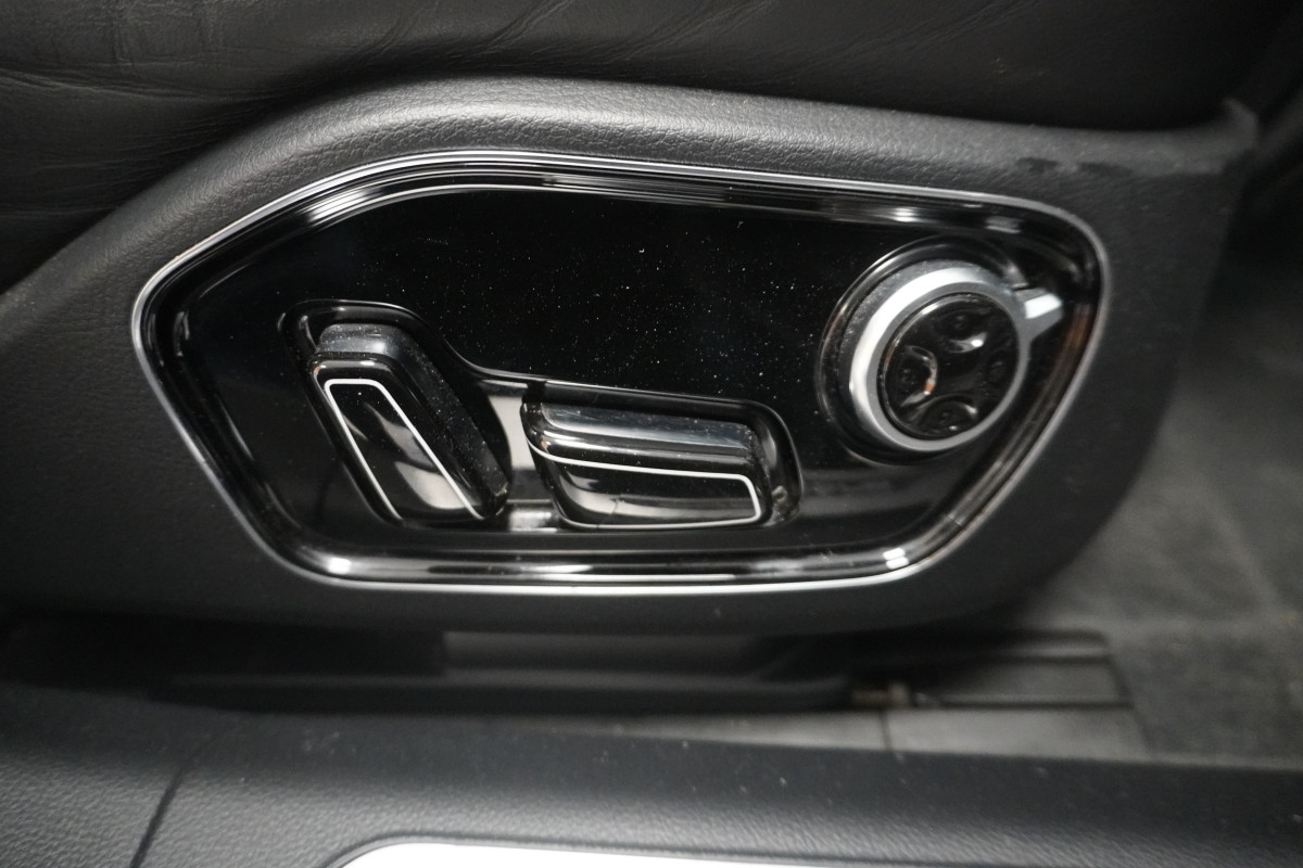 2017 AUDI A8 3.0 TDi SE EXECUTIVE QUATTRO 262BHP LWB LIMO EDITION — STUNNING A8 — ONLY 75K