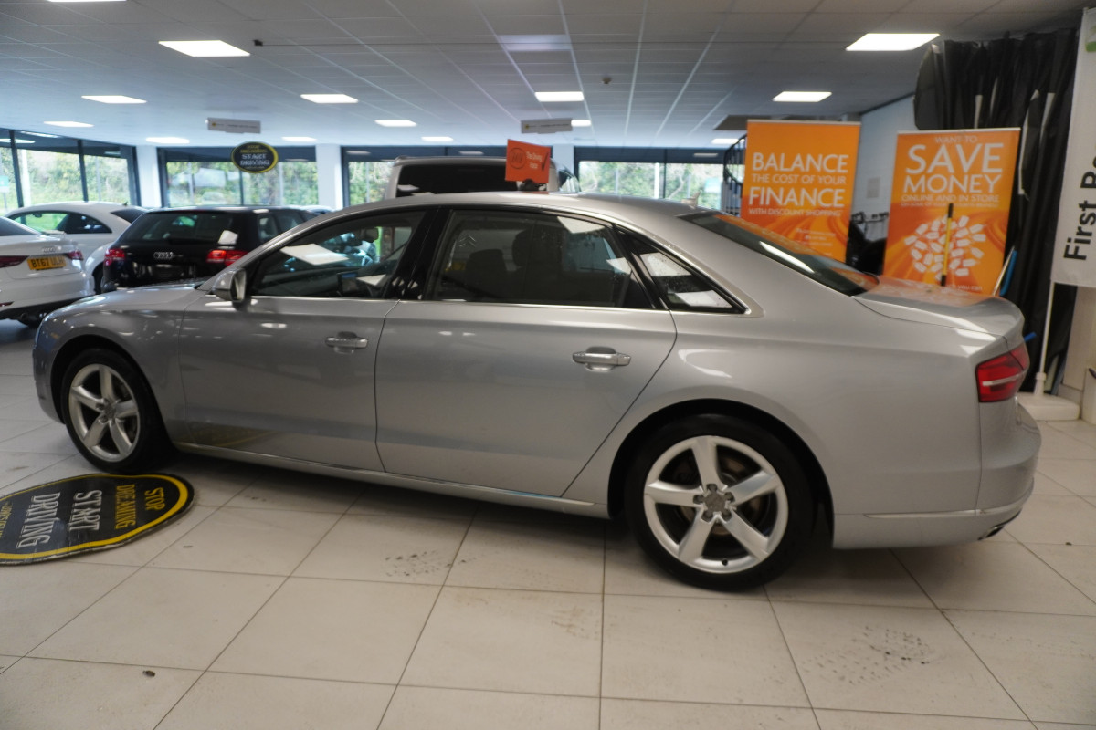 2017 AUDI A8 3.0 TDi SE EXECUTIVE QUATTRO 262BHP LWB LIMO EDITION — STUNNING A8 — ONLY 75K