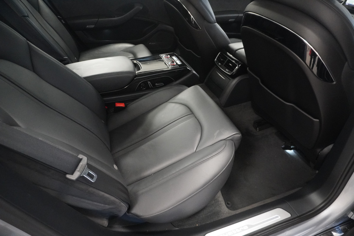 2017 AUDI A8 3.0 TDi SE EXECUTIVE QUATTRO 262BHP LWB LIMO EDITION — STUNNING A8 — ONLY 75K