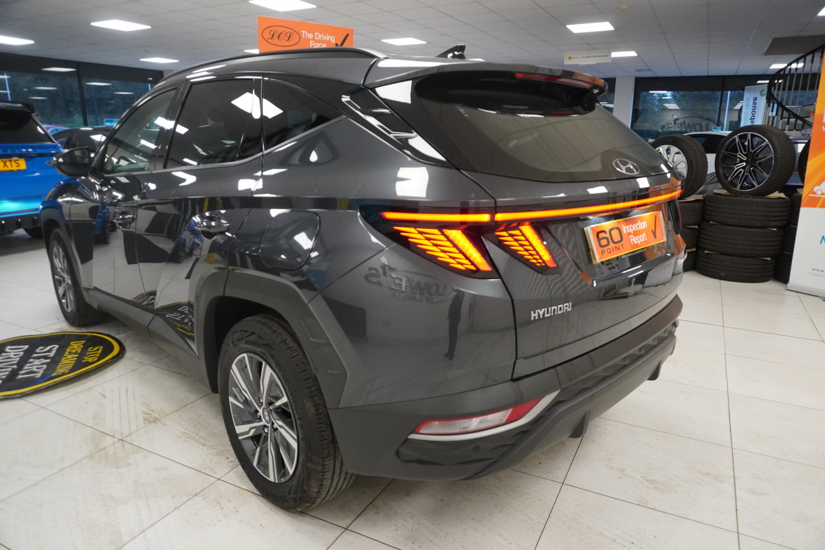 2024 HYUNDAI TUCSON1.6 T-GDi SE CONNECT with ONLY 8K