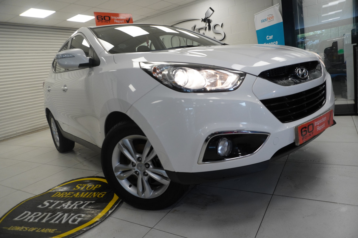 2014 (APRIL) HYUNDAI iX35 1.7 CRDi SE with BLACK LEATHER