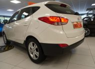 2014 (APRIL) HYUNDAI iX35 1.7 CRDi SE with BLACK LEATHER