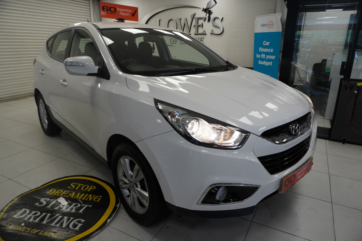 2014 (APRIL) HYUNDAI iX35 1.7 CRDi SE with BLACK LEATHER