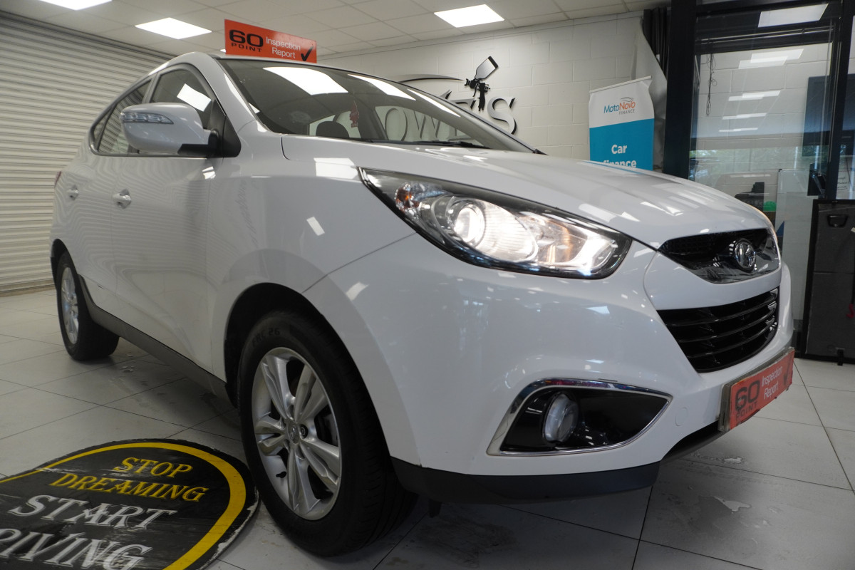 2014 (APRIL) HYUNDAI iX35 1.7 CRDi SE with BLACK LEATHER