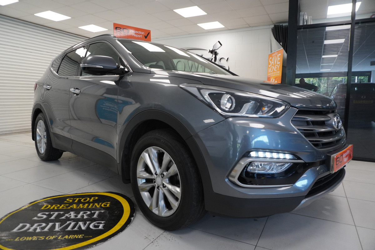 2015 HYUNDAI SANTA FE 2.2 CRDi PREMIUM SE AUTOMATIC with SAT NAV, BLACK LEATHER, REAR CAMERA — 7 SEATER