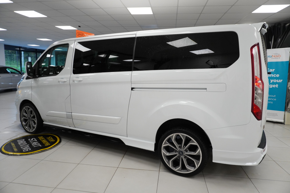 2021 (MARCH) FORD TRANSIT TOURNEO CUSTOM 2.0 TDCi EcoBLUE 320 LIMITED — 9 SEATER — BODY KITTED