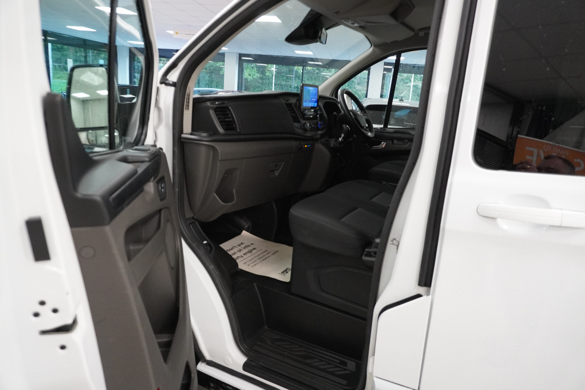 2021 (MARCH) FORD TRANSIT TOURNEO CUSTOM 2.0 TDCi EcoBLUE 320 LIMITED — 9 SEATER — BODY KITTED