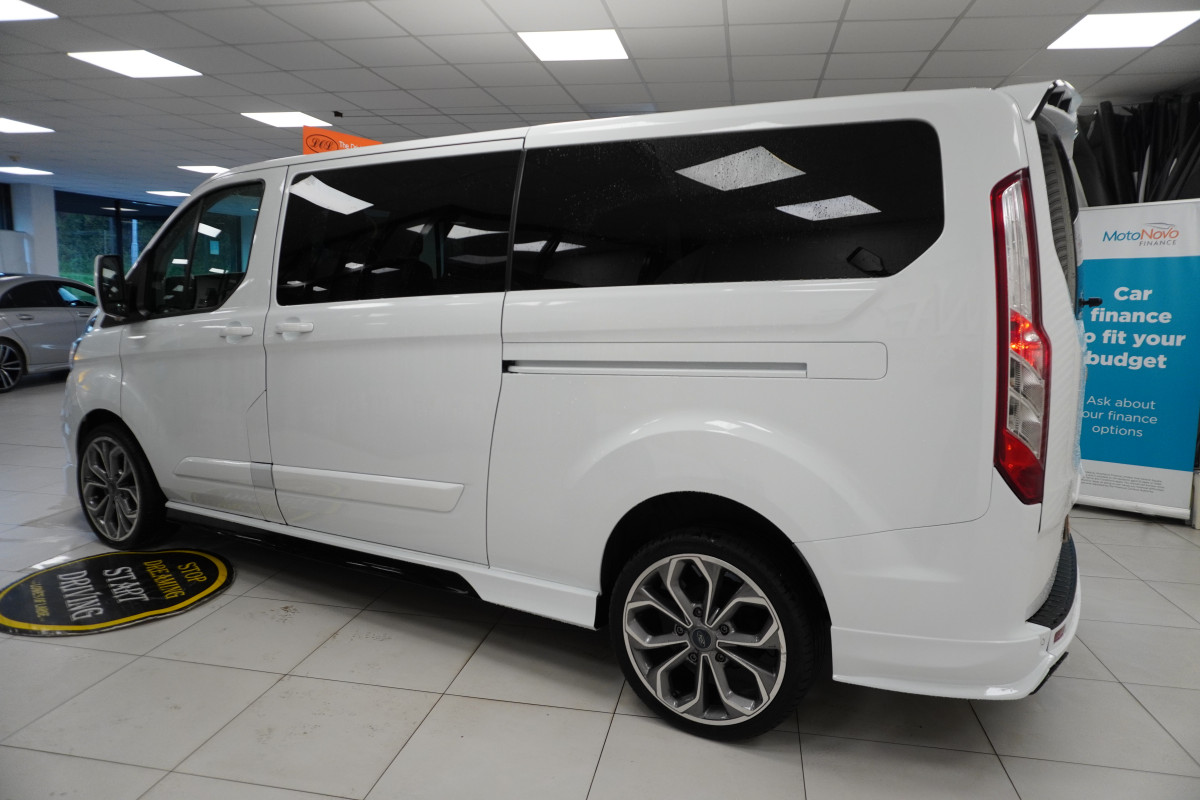 2021 (MARCH) FORD TRANSIT TOURNEO CUSTOM 2.0 TDCi EcoBLUE 320 LIMITED — 9 SEATER — BODY KITTED