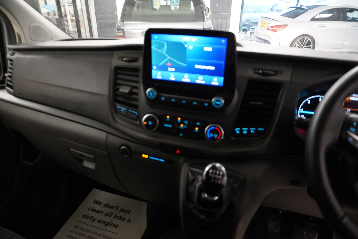 2021 (MARCH) FORD TRANSIT TOURNEO CUSTOM 2.0 TDCi EcoBLUE 320 LIMITED — 9 SEATER — BODY KITTED