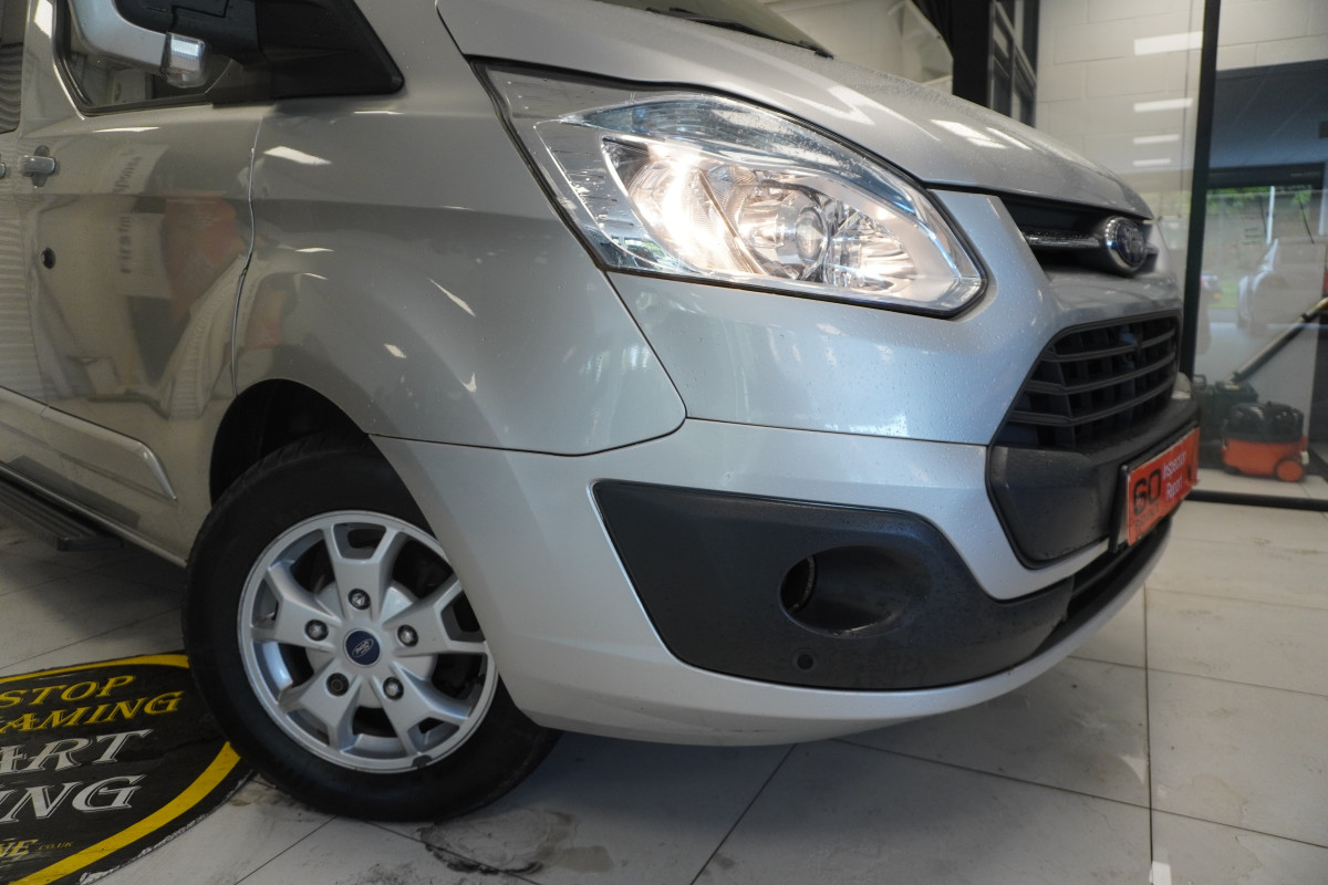 2014 (AUG) FORD TRANSIT TOURNEO CUSTOM 2.2 TDCi EcoTECH 300 LIMITED — 9 SEATER — LEATHER