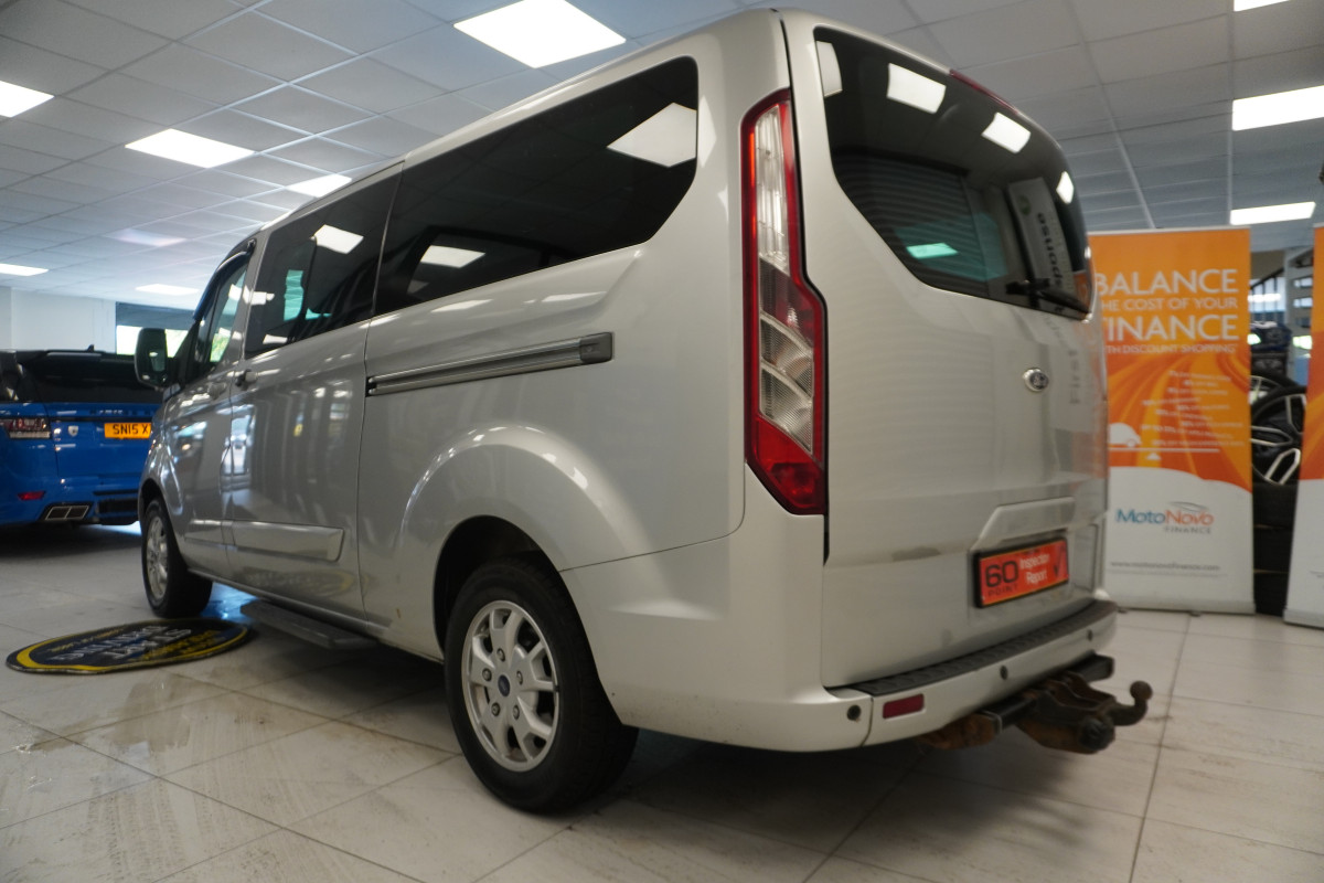 2014 (AUG) FORD TRANSIT TOURNEO CUSTOM 2.2 TDCi EcoTECH 300 LIMITED — 9 SEATER — LEATHER