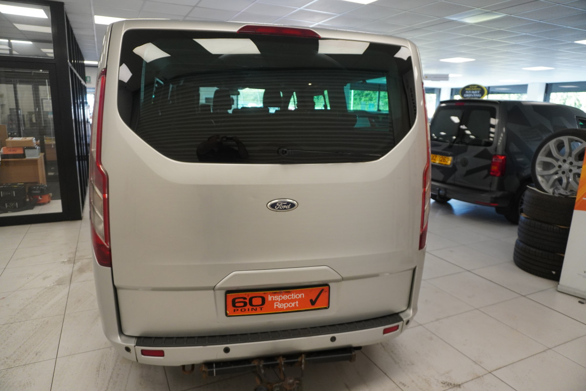 2014 (AUG) FORD TRANSIT TOURNEO CUSTOM 2.2 TDCi EcoTECH 300 LIMITED — 9 SEATER — LEATHER