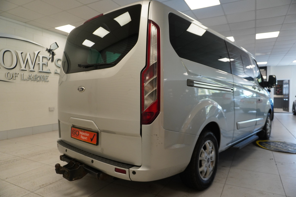 2014 (AUG) FORD TRANSIT TOURNEO CUSTOM 2.2 TDCi EcoTECH 300 LIMITED — 9 SEATER — LEATHER