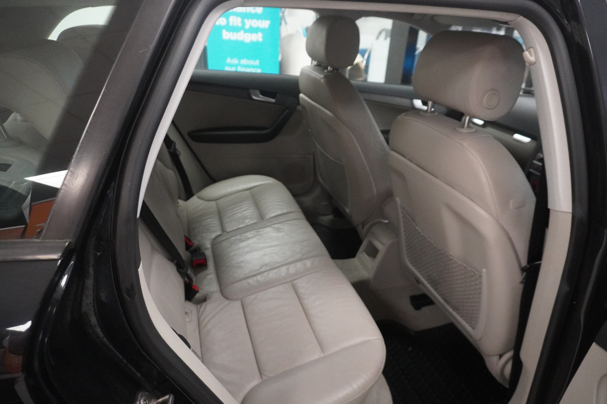 2011 (JUNE) AUDI A3 1.2 TFSi SE with ONLY 84K (HISTORY FILE) — FULL LEATHER