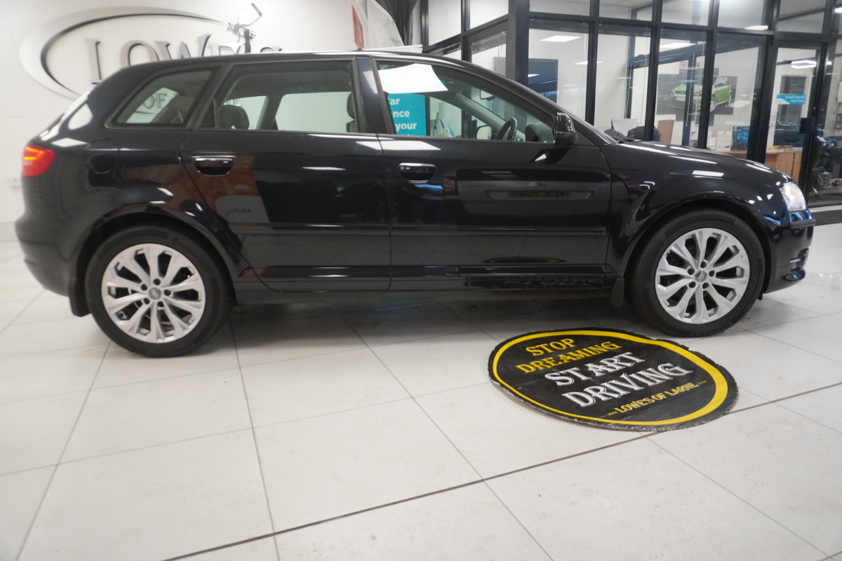 2011 (JUNE) AUDI A3 1.2 TFSi SE with ONLY 84K (HISTORY FILE) — FULL LEATHER