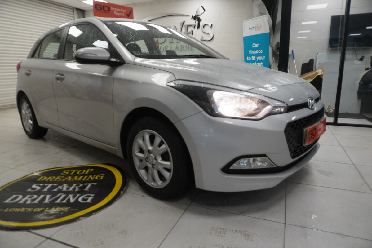 2017 (JUNE) HYUNDAI i20 1.2 MPi SE with ONLY 42K (ONE OWNER)