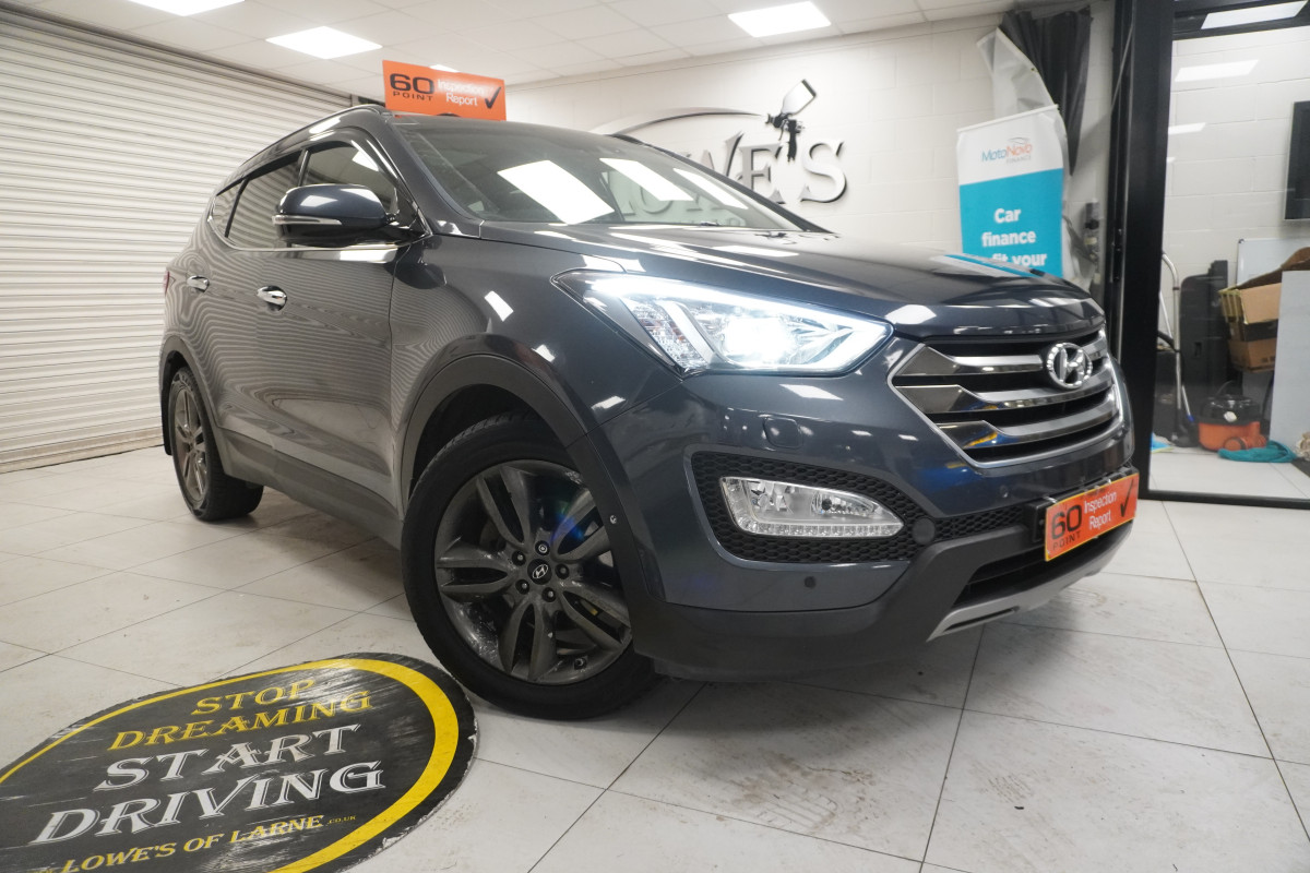 2015 HYUNDAI SANTA FE 2.2 CRDi PREMIUM SE AUTOMATIC with SAT NAV, BLACK LEATHER, REAR CAMERA SAT NAV — 7 SEATER