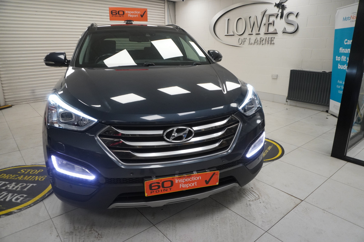 2015 HYUNDAI SANTA FE 2.2 CRDi PREMIUM SE AUTOMATIC with SAT NAV, BLACK LEATHER, REAR CAMERA SAT NAV — 7 SEATER