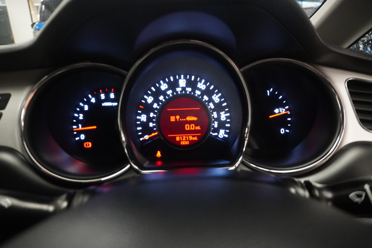 2014 (AUG) KIA CEED 1.6 CRDi ISG2 EcoDYNAMICS SPORTSWAGON — ONLY 79,000 MILES — JUST HAD NEW CLUTCH KIT