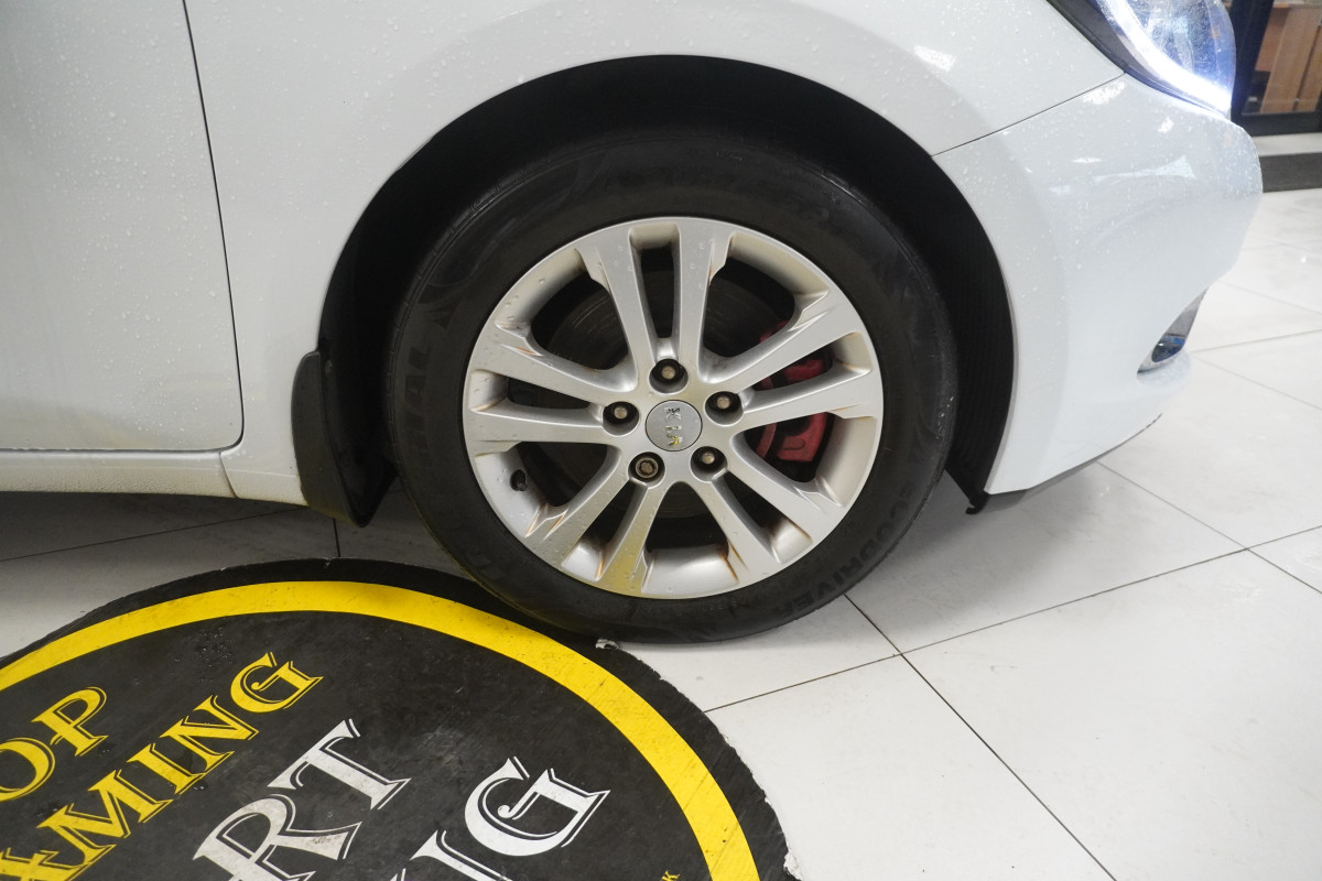 2014 (AUG) KIA CEED 1.6 CRDi ISG2 EcoDYNAMICS SPORTSWAGON — ONLY 79,000 MILES — JUST HAD NEW CLUTCH KIT