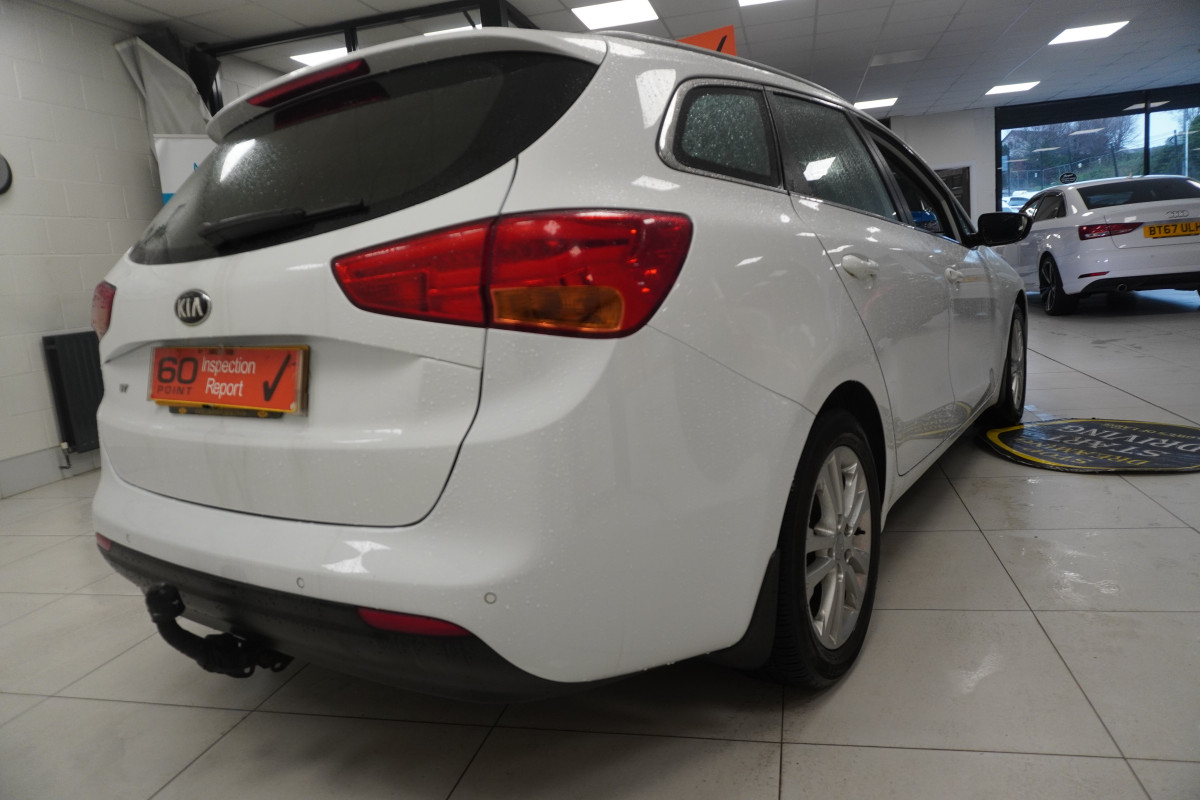 2014 (AUG) KIA CEED 1.6 CRDi ISG2 EcoDYNAMICS SPORTSWAGON — ONLY 79,000 MILES — JUST HAD NEW CLUTCH KIT