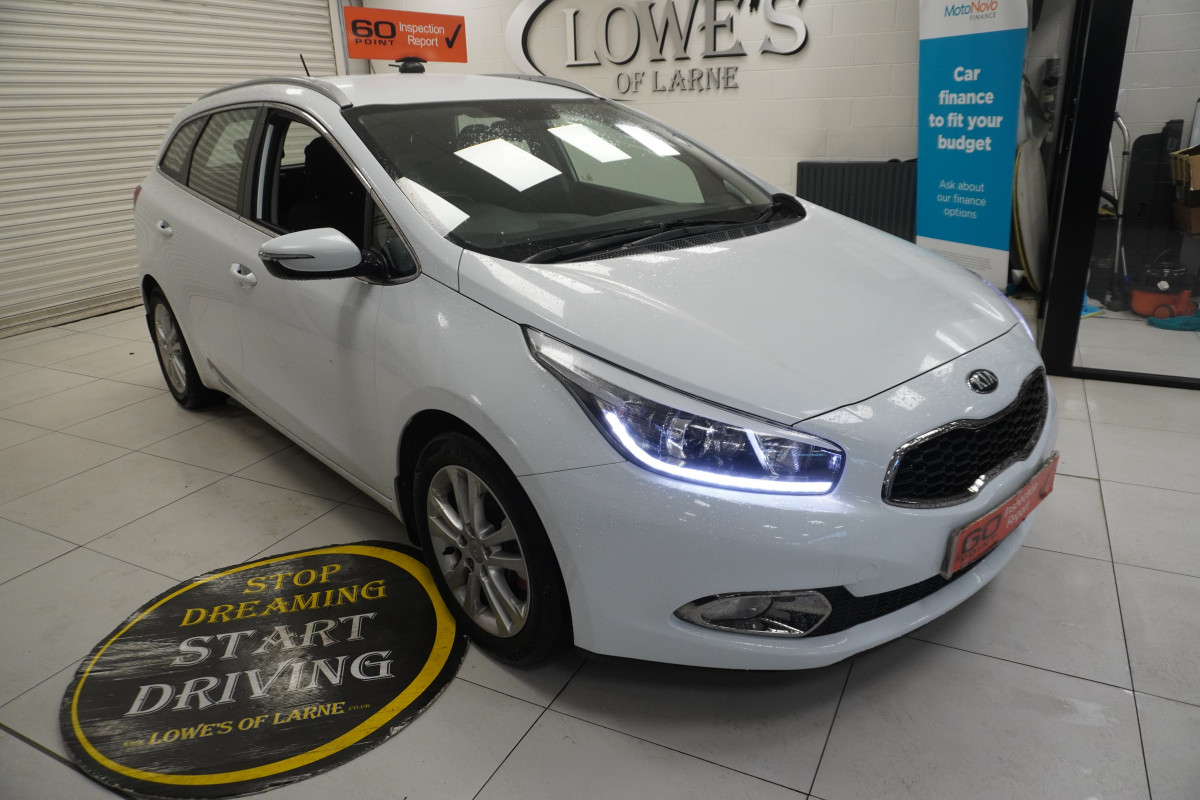 2014 (AUG) KIA CEED 1.6 CRDi ISG2 EcoDYNAMICS SPORTSWAGON — ONLY 79,000 MILES — JUST HAD NEW CLUTCH KIT