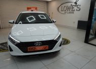2022 HYUNDAI i20 1.0 T-GDi Mhev PREMIUM with ONLY 31K — HEATED STEERING WHEEL & SEATS