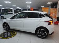 2022 HYUNDAI i20 1.0 T-GDi Mhev PREMIUM with ONLY 31K — HEATED STEERING WHEEL & SEATS